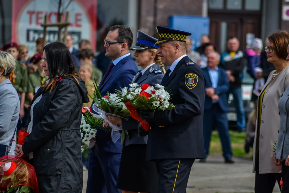 W Chorzowie też uczczono 3 Maja- msza, przemarsz i hymn narodowy 35