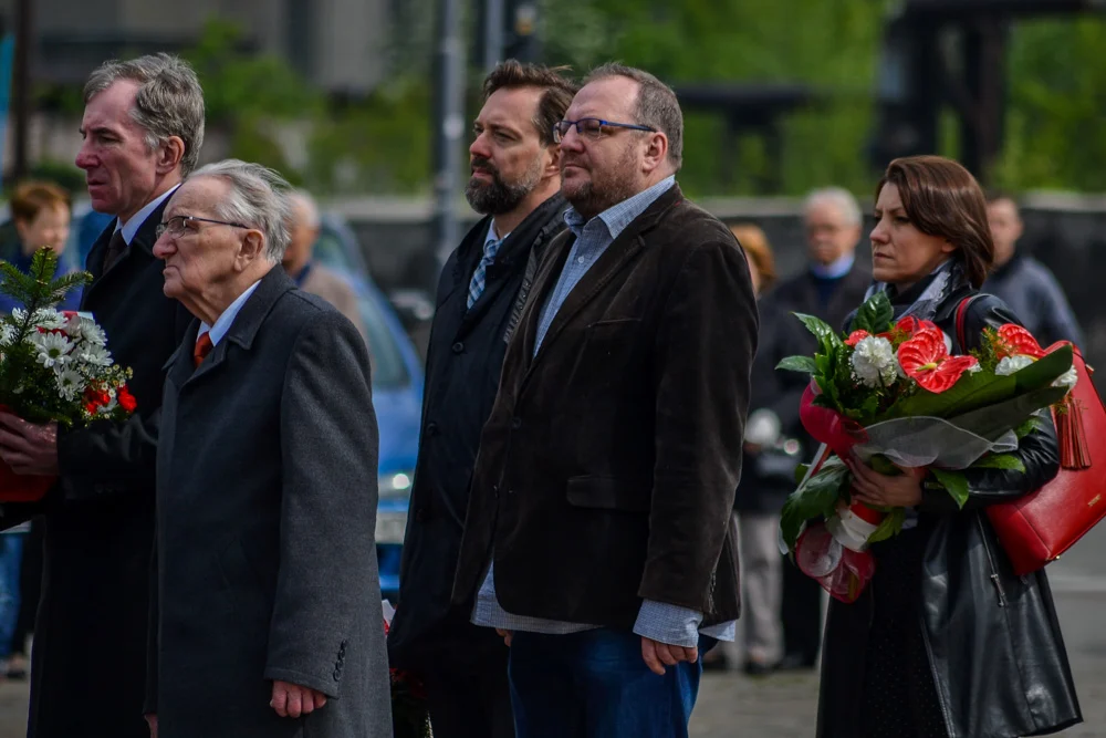 W Chorzowie też uczczono 3 Maja- msza, przemarsz i hymn narodowy 37