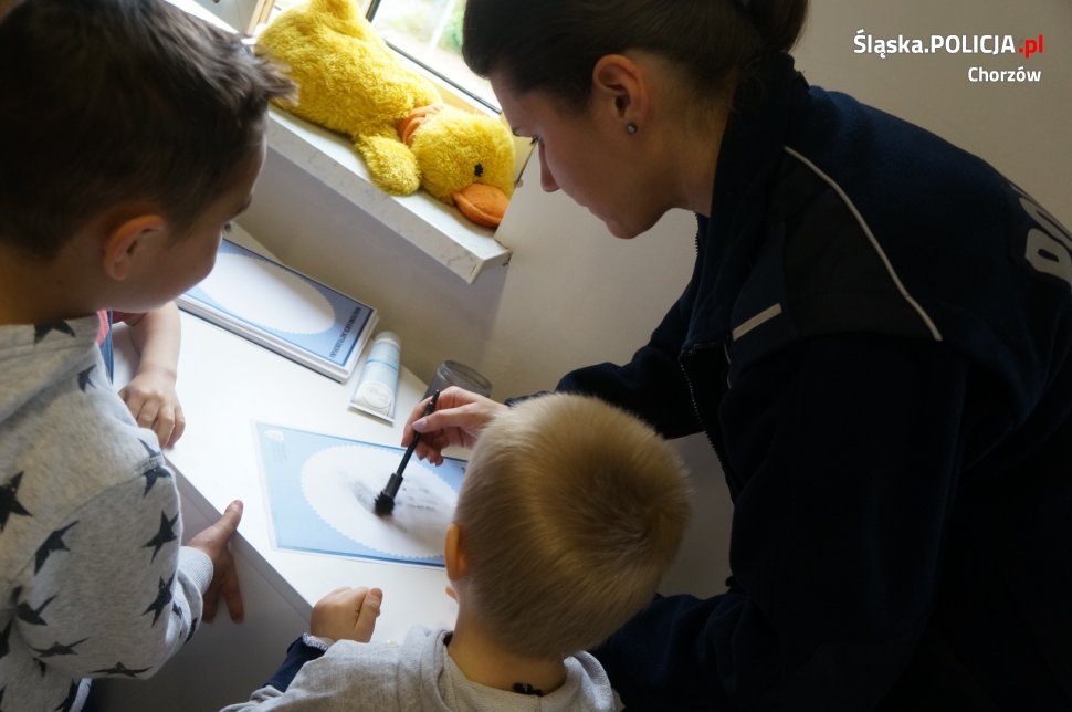 O bezpieczeństwie najmłodszych z policyjną maskotką