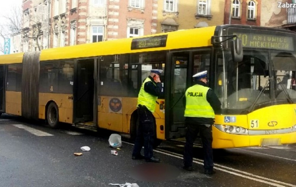 Kierowca autobusu "na amfetaminie" potrącił kobietę - jest wyrok, ale nie ma sprawcy