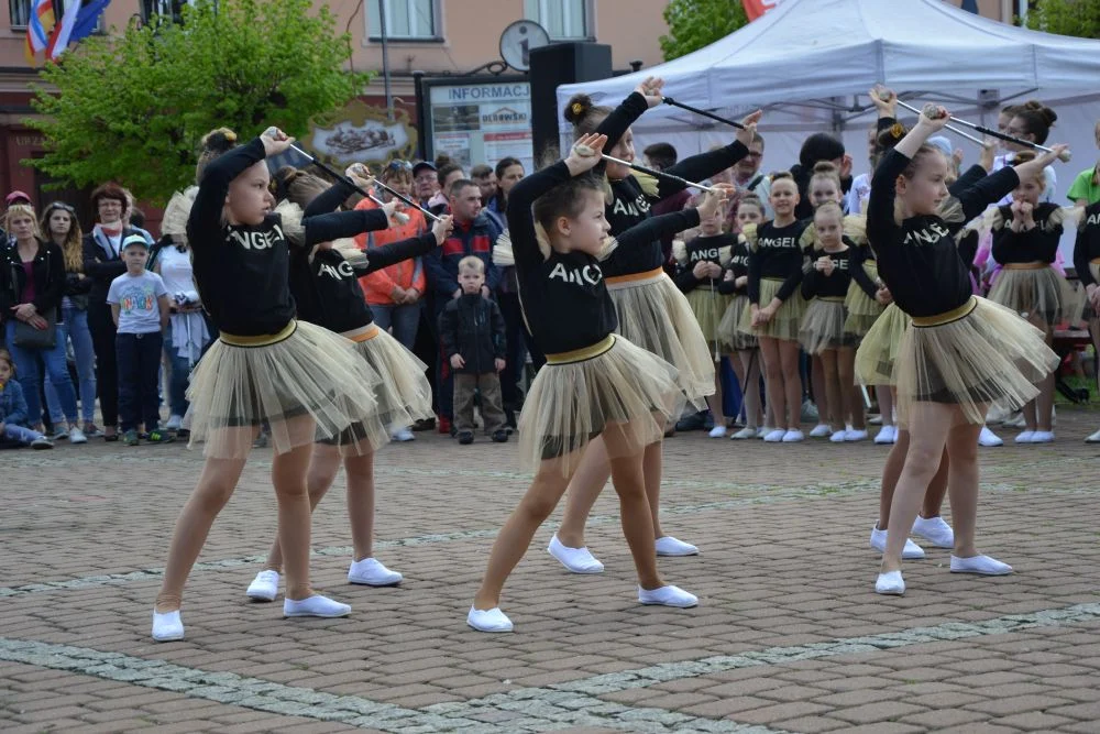 1-maja-na-rynku-zory 10