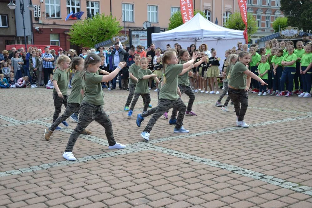 1-maja-na-rynku-zory 22