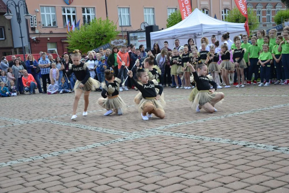 1-maja-na-rynku-zory 23