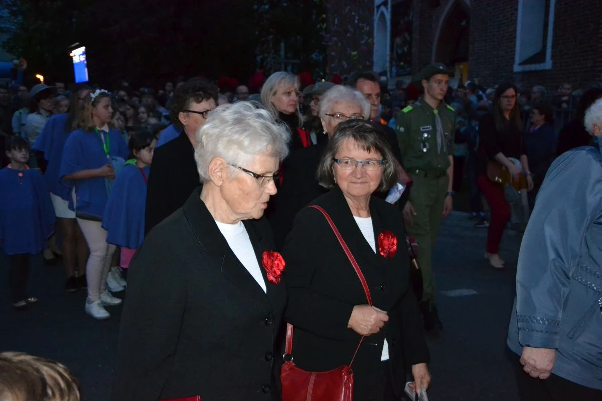 swieto-ogniowe-procesja-zory-2019 23