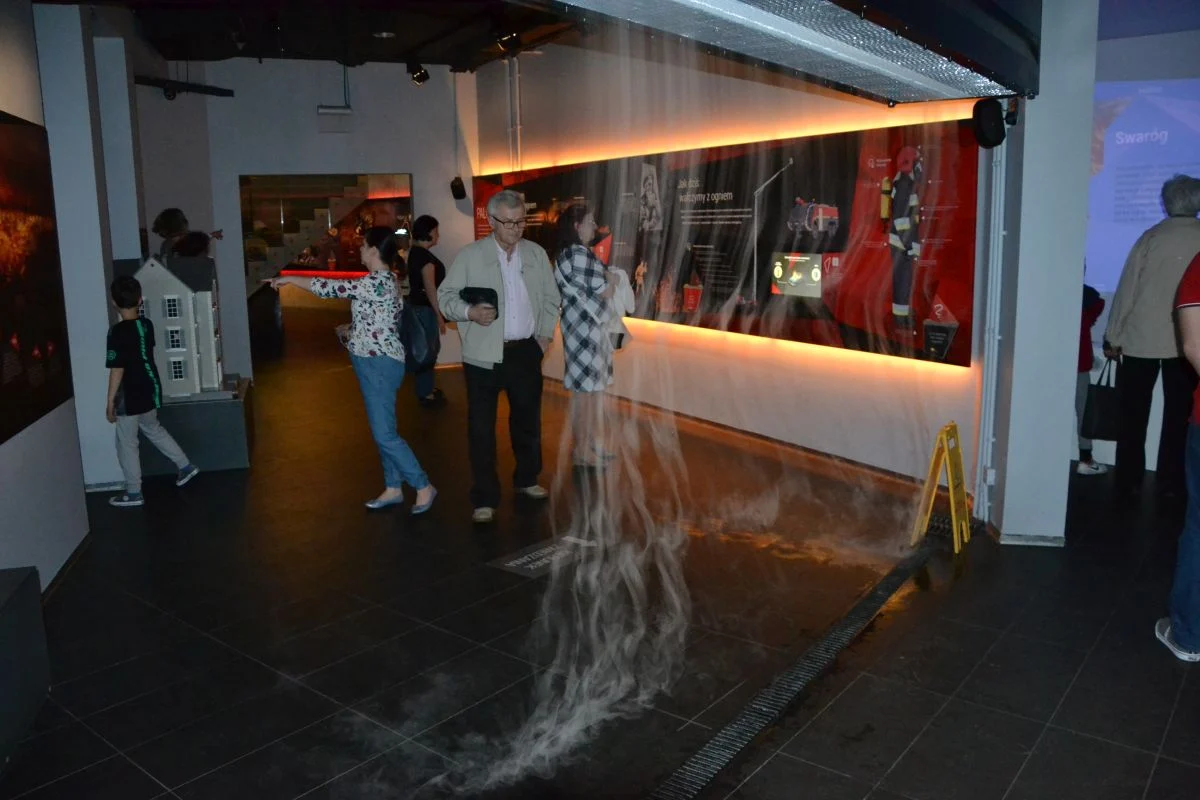 noc-muzeow-zory 27