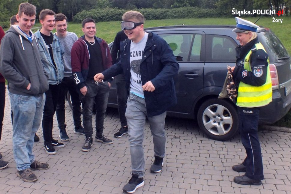 Młodzi kierowcy walczyli o tytuł "Mistrza kierownicy