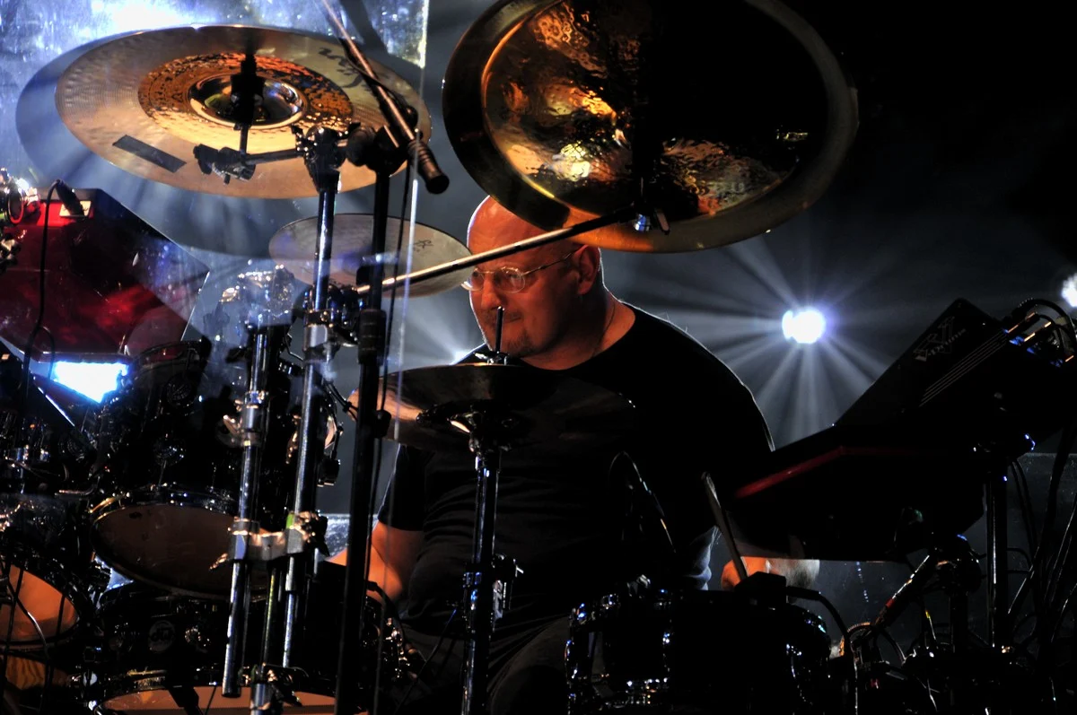 W zespole KOMBI gra również syn Sławomira Łosowskiego, Tomasz