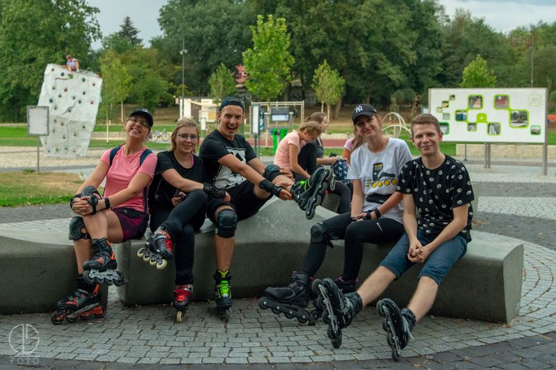 Nightskating - Nocny przejazd rolkarzy