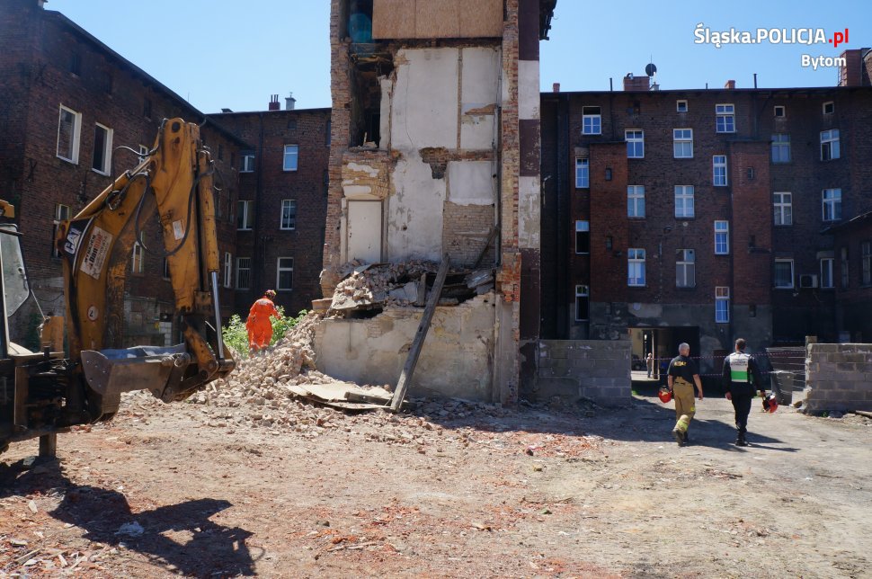 Bytom: runął fragment kamienicy