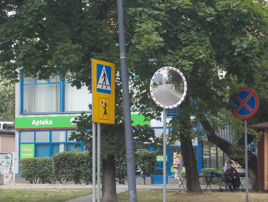 Bezpieczniej na skrzyżowaniu ul. Orzegowskiej i Grota Roweckiego