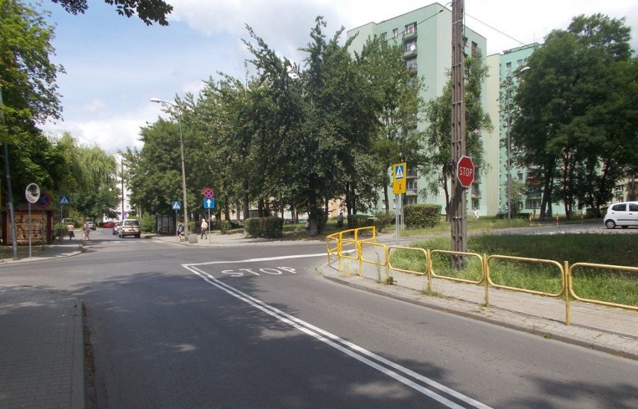 Bezpieczniej na skrzyżowaniu ul. Orzegowskiej i Grota Roweckiego