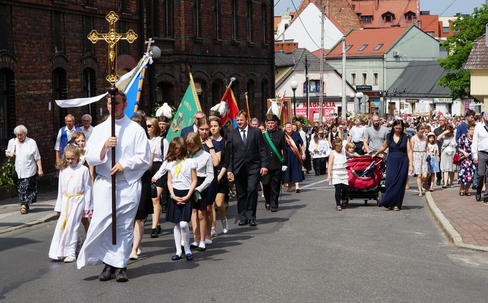 boze cialo_procesja_mikolow_pochod