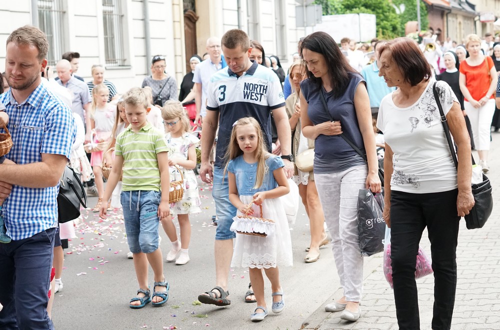 mikolow_boze cialo_procesja_bazylika wojciecha mikolow 11