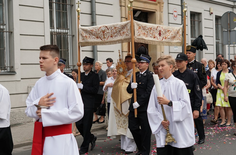 mikolow_boze cialo_procesja_bazylika wojciecha mikolow 15