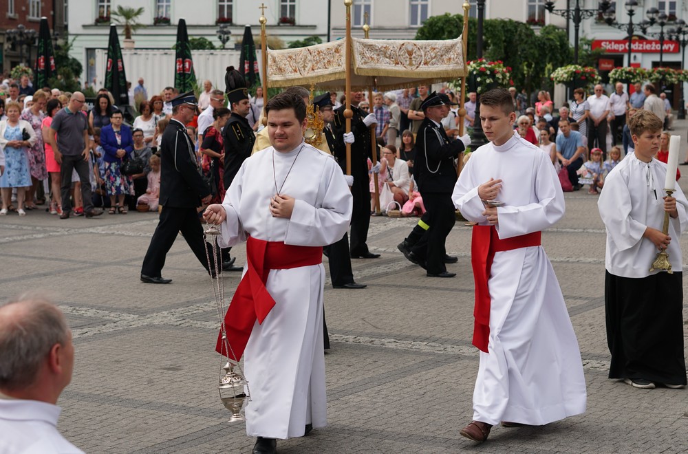 mikolow_boze cialo_procesja_bazylika wojciecha mikolow 24