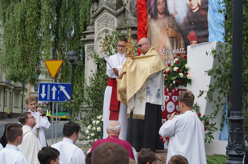 mikolow_boze cialo_procesja_bazylika wojciecha mikolow 39