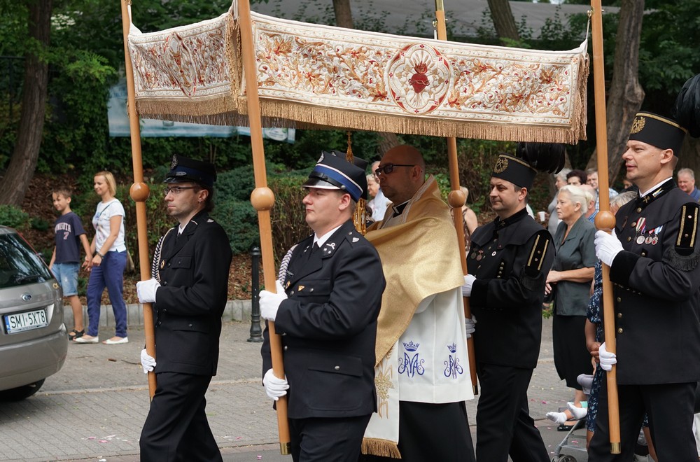 mikolow_boze cialo_procesja_bazylika wojciecha mikolow 44