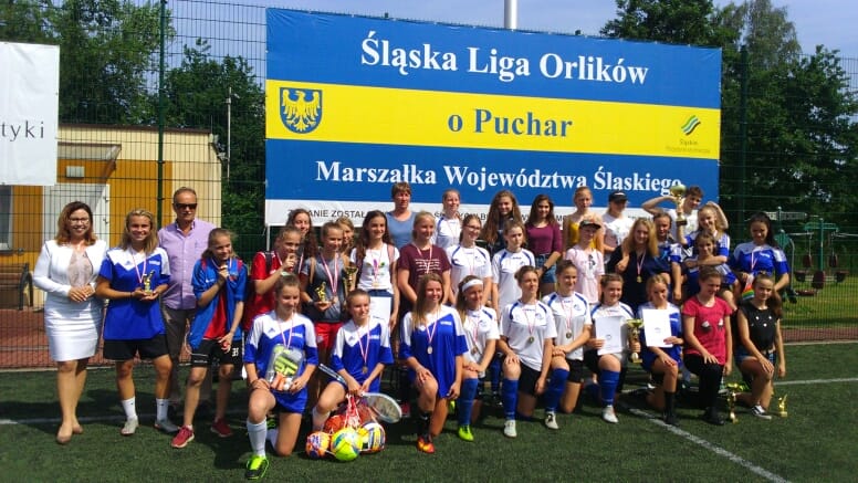 Piłkarki z SP nr 10 mistrzyniami Śląska!