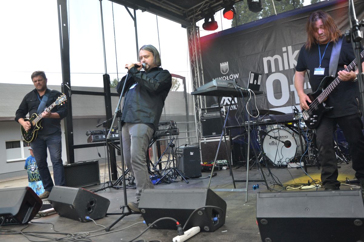 mikoloff-krawczyka-21 11