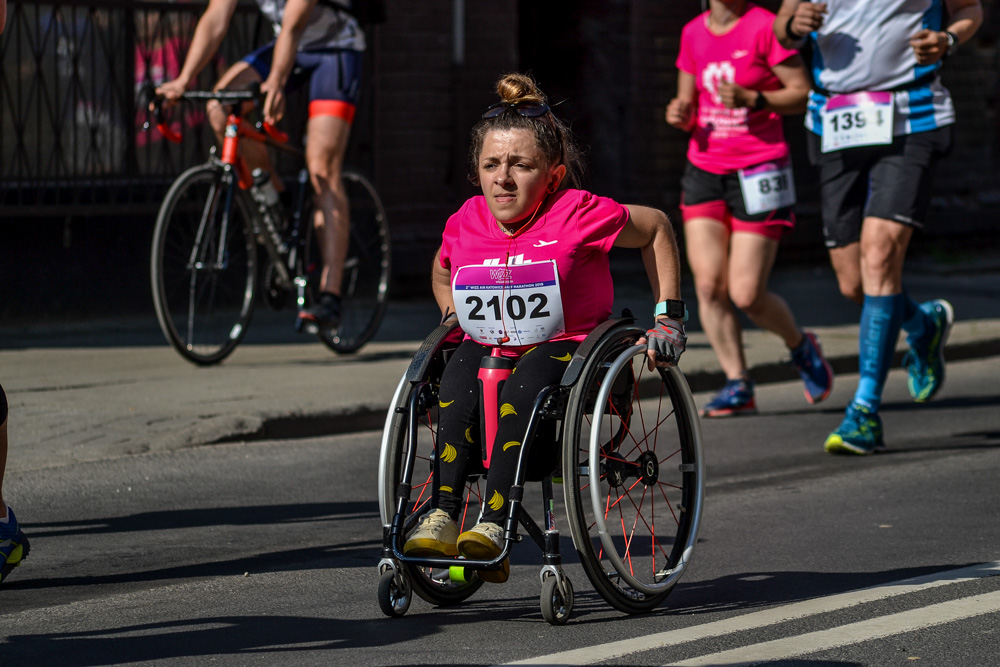 WizzAir Half Marathon 2019 - tysiące biegaczy w Katowicach 10