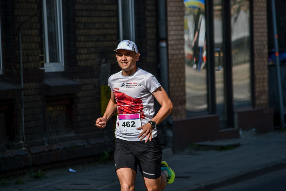 WizzAir Half Marathon 2019 - tysiące biegaczy w Katowicach 20