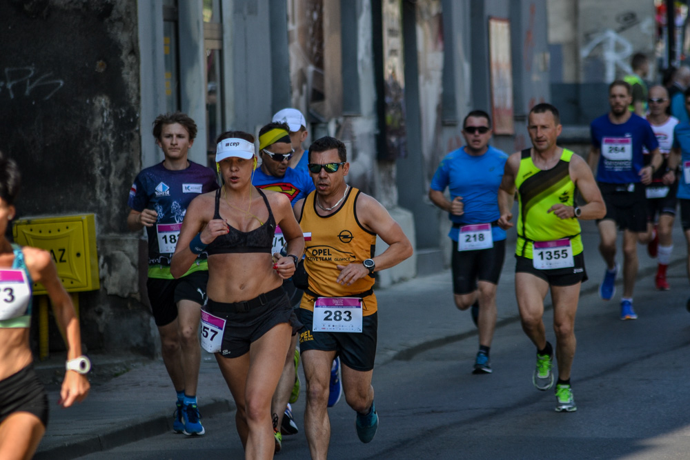 WizzAir Half Marathon 2019 - tysiące biegaczy w Katowicach 21