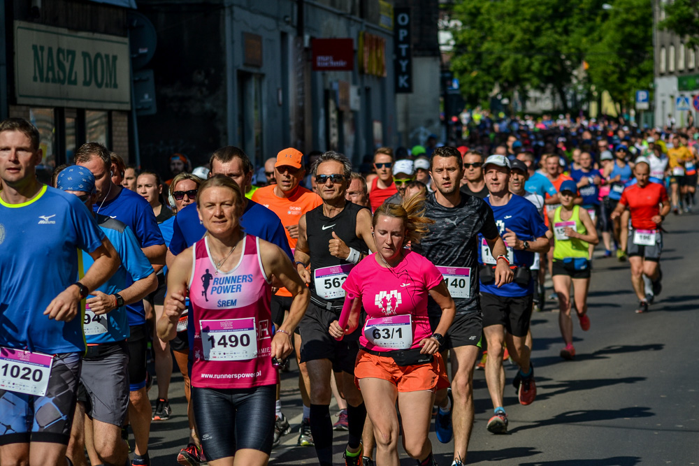 WizzAir Half Marathon 2019 - tysiące biegaczy w Katowicach 56
