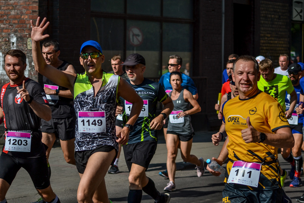 WizzAir Half Marathon 2019 - tysiące biegaczy w Katowicach 66