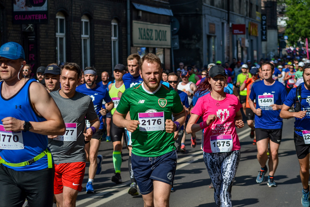 WizzAir Half Marathon 2019 - tysiące biegaczy w Katowicach 84