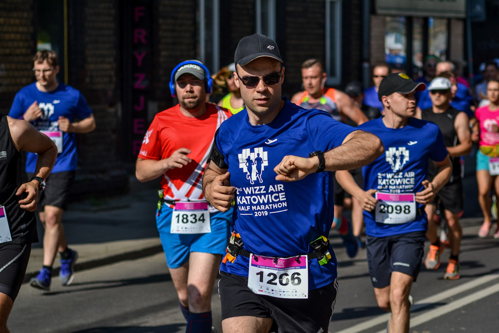 WizzAir Half Marathon 2019 - tysiące biegaczy w Katowicach 86
