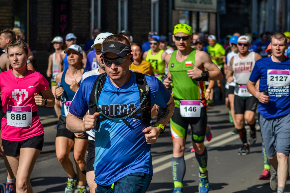 WizzAir Half Marathon 2019 - tysiące biegaczy w Katowicach 88
