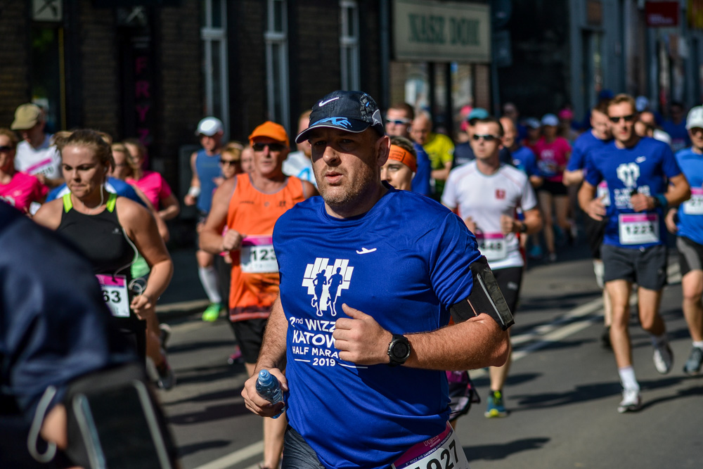 WizzAir Half Marathon 2019 - tysiące biegaczy w Katowicach 94