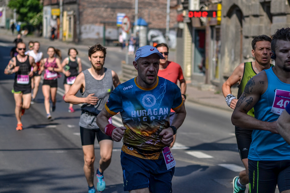 WizzAir Half Marathon 2019 - tysiące biegaczy w Katowicach 155