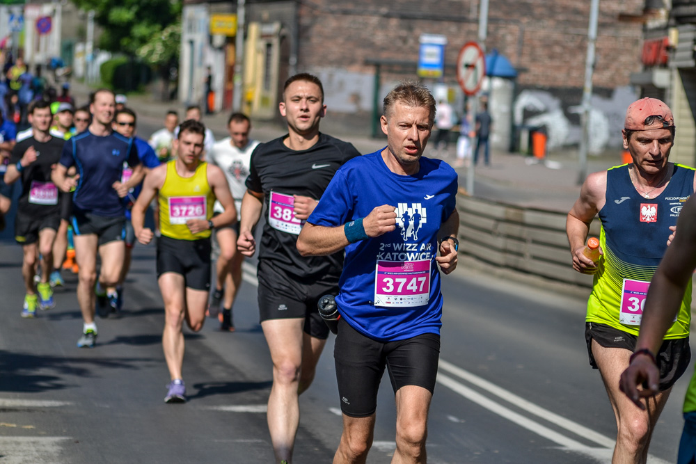 WizzAir Half Marathon 2019 - tysiące biegaczy w Katowicach 163