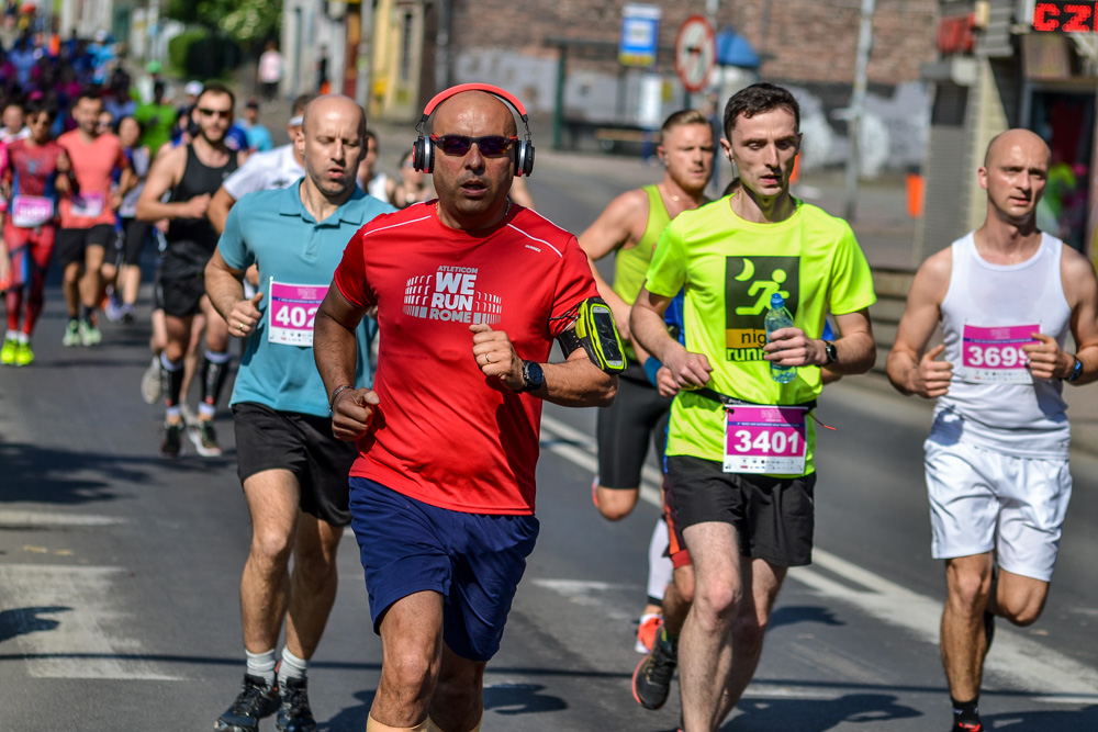 WizzAir Half Marathon 2019 - tysiące biegaczy w Katowicach 175