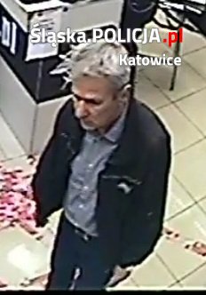 Mężczyzna podejrzany o kradzież portfela. Rozpoznajesz go?