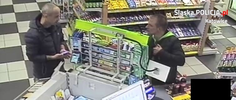 Poszukiwani sprawcy kradzieży karty płatniczej. Mogą mieć związek z włamaniem do samochodu