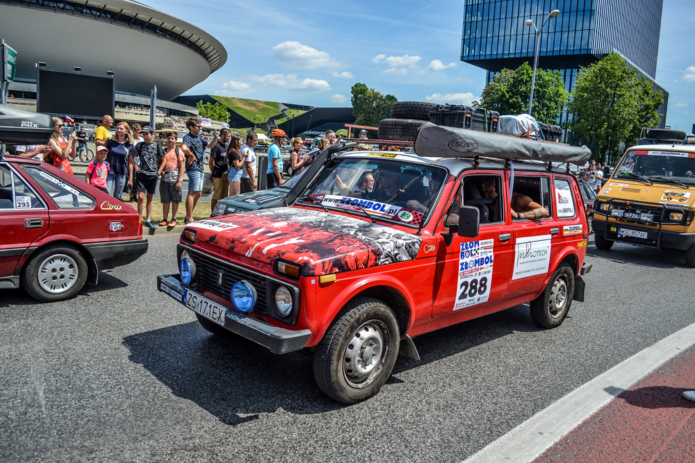 Złombol 2019 ruszył w trasę 8