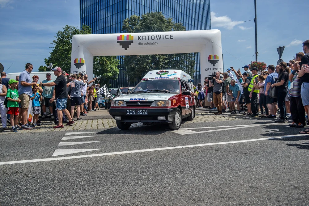 Złombol 2019 ruszył w trasę 54