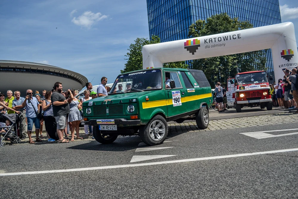 Złombol 2019 ruszył w trasę 63