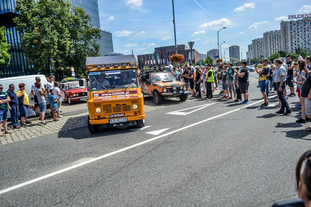Złombol 2019 ruszył w trasę 156
