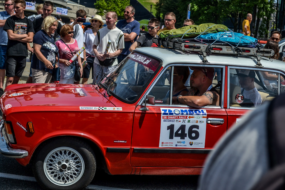 Złombol 2019 ruszył w trasę 158
