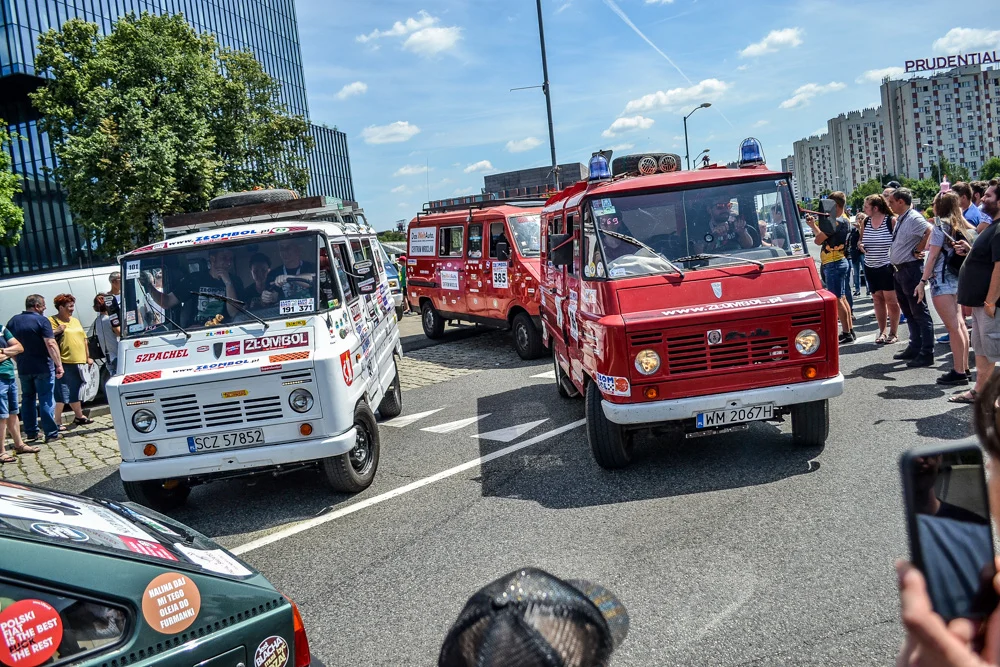 Złombol 2019 ruszył w trasę 159