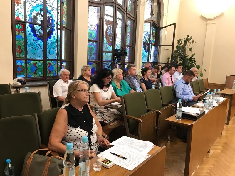Rada Miejska powołała do życia 5-osobową komisję, która zbada sytuację finansową miasta