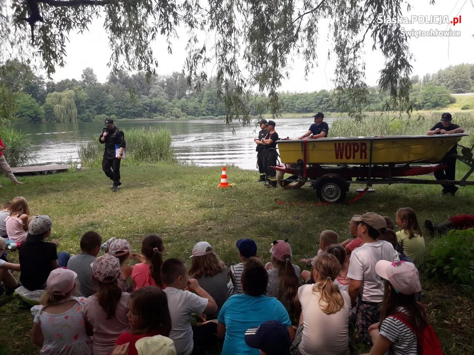 Lekcja o bezpieczeństwie nad wodą