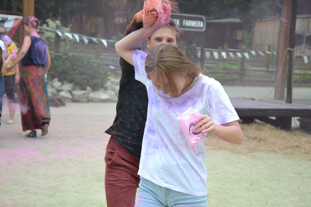 festiwal-kolorow-twinpigs 5