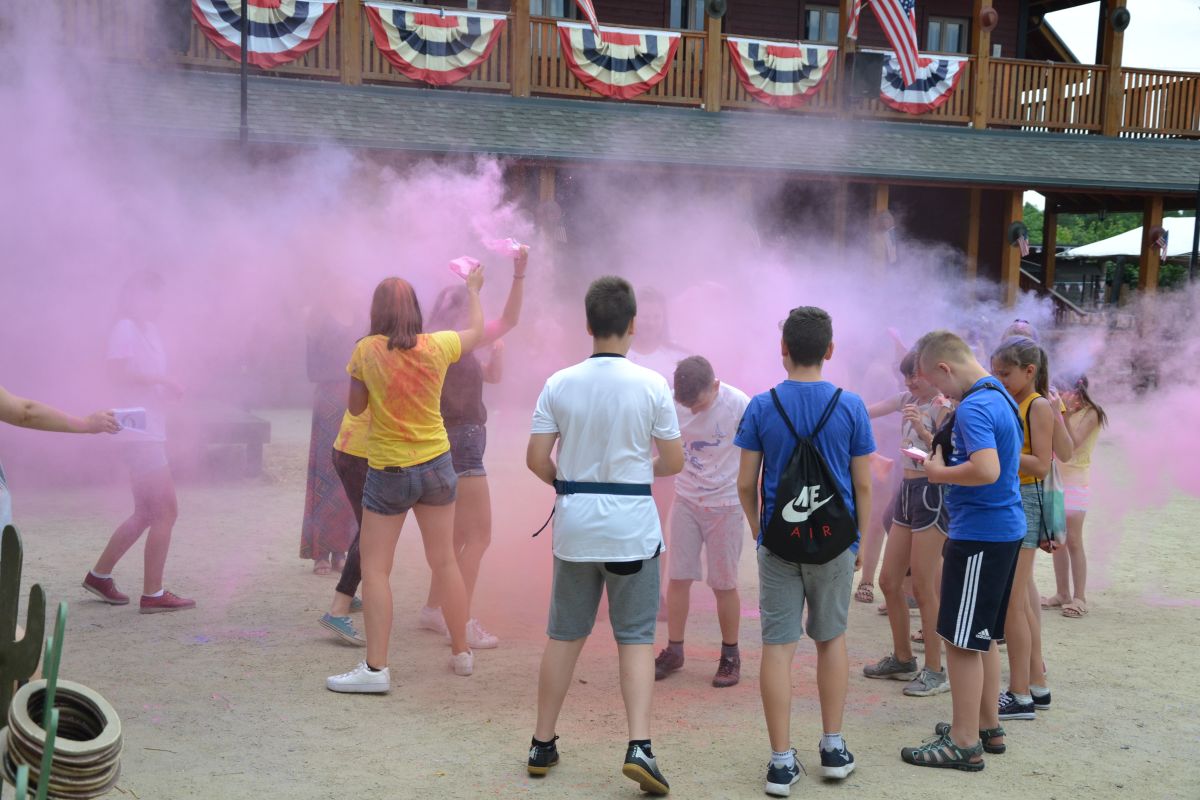 festiwal-kolorow-twinpigs 15