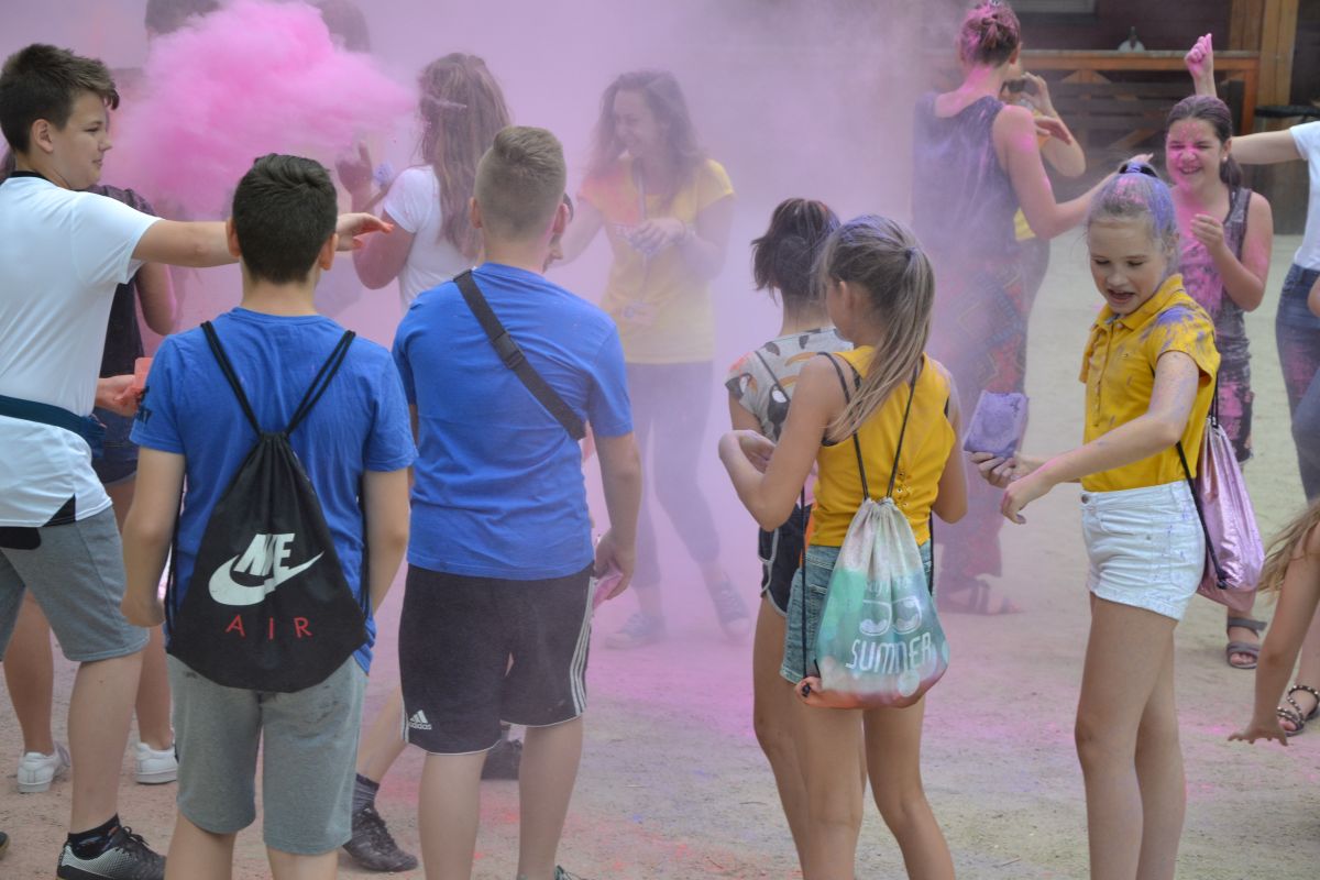 festiwal-kolorow-twinpigs 17