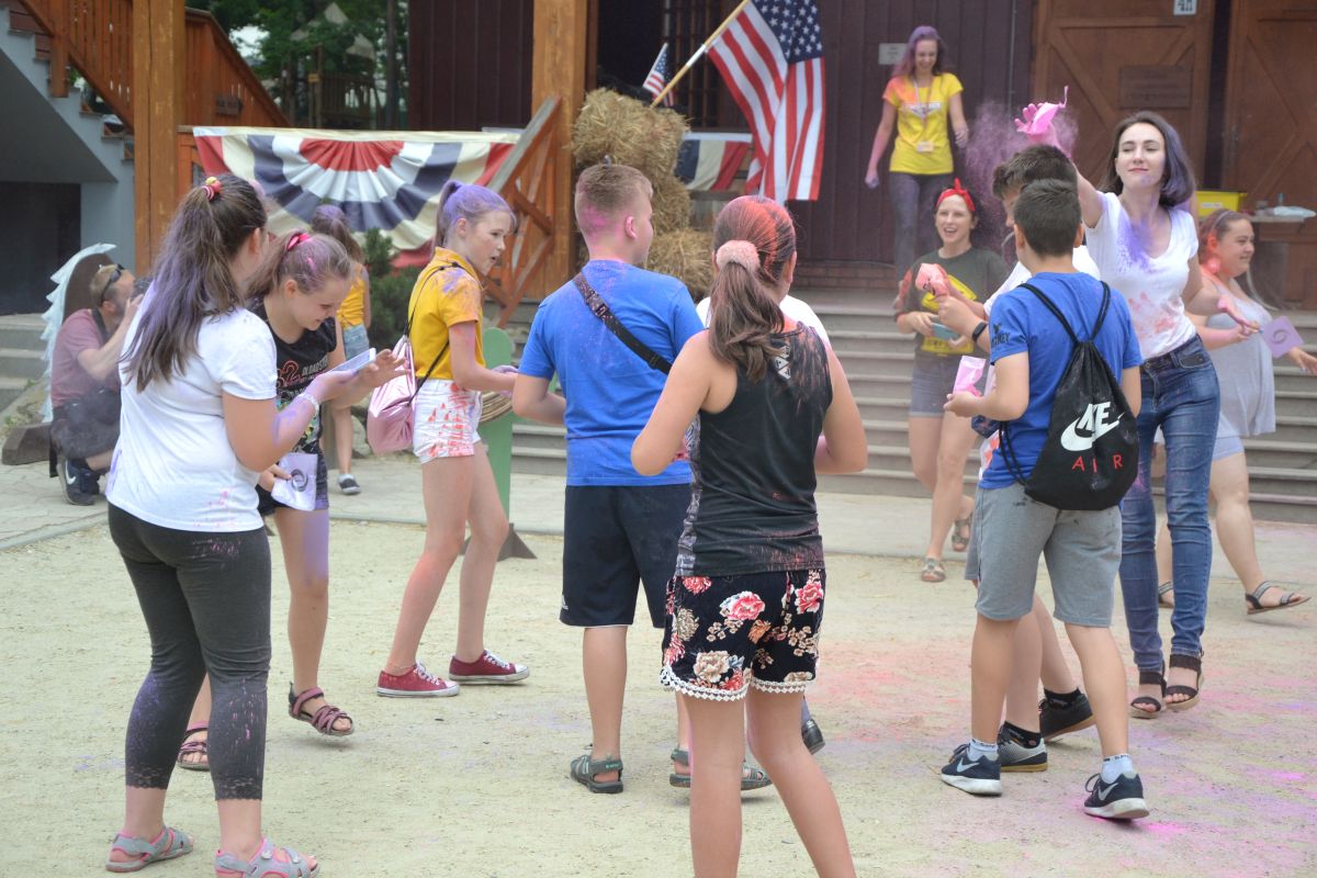 festiwal-kolorow-twinpigs 22