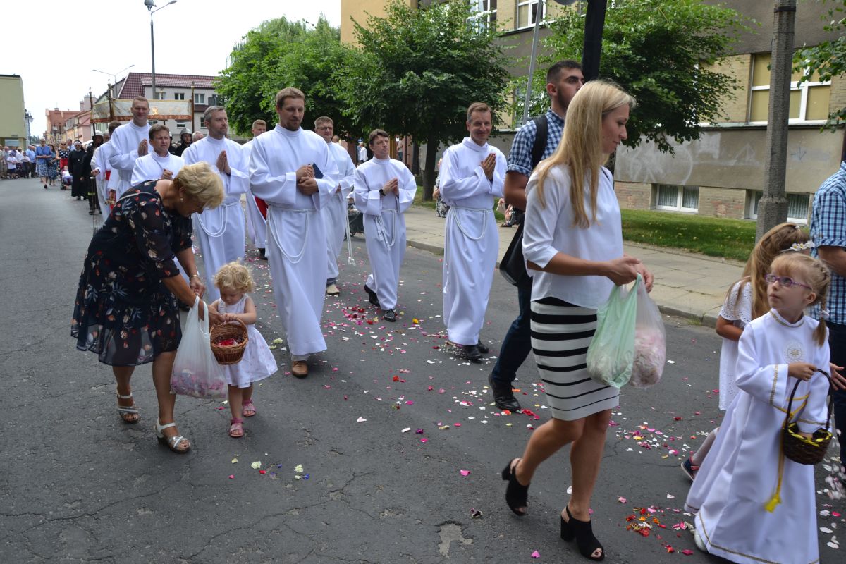 procesja-boze-cialo-zory-filip-jakub-2019 15
